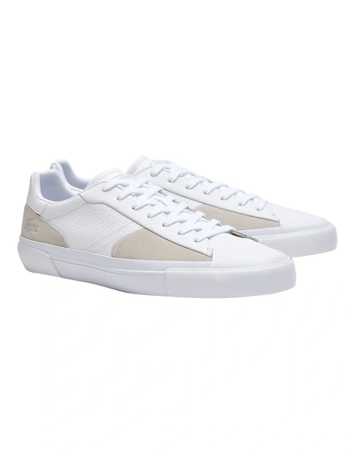 L006 222 1 SMA Sneaker in White