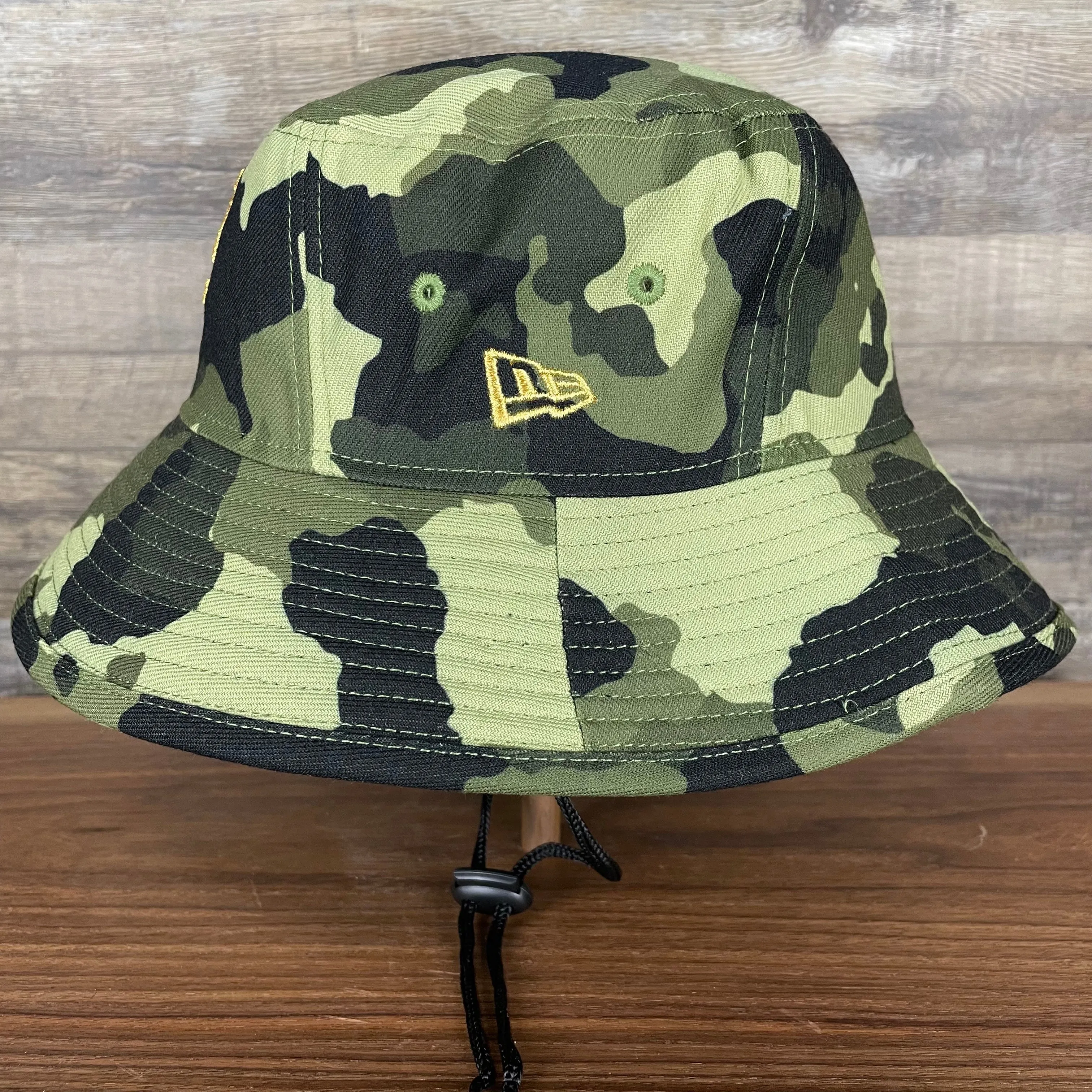 New York Mets 2022 Armed Forces Day / Memorial Day Side Patch Boonie Bucket Hat | Camo