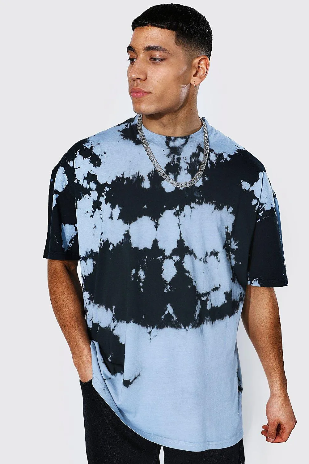 Oversize Butterfly Back Print Tie Dye T-shirt | boohooMAN UK