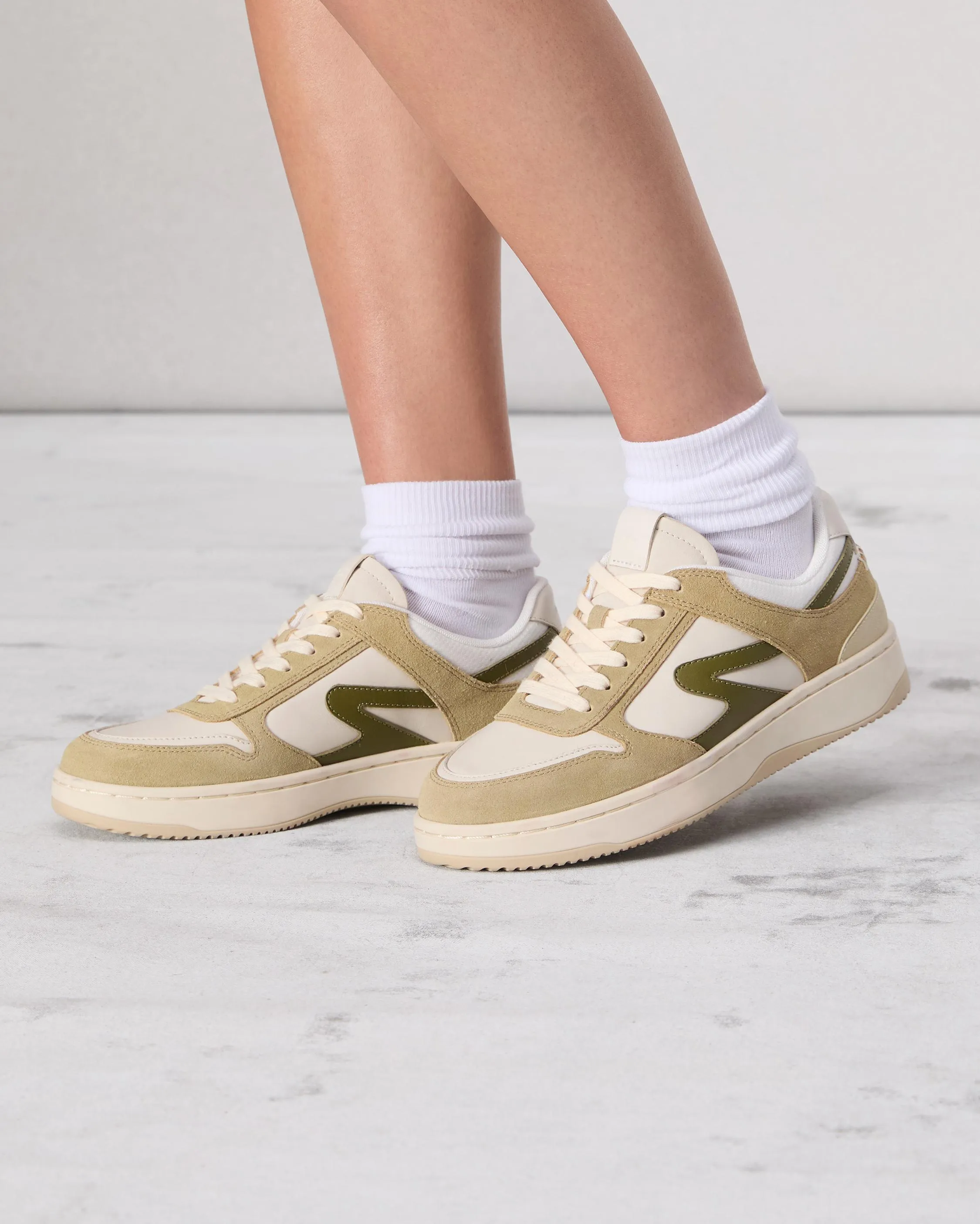 Retro Tennis Sneaker