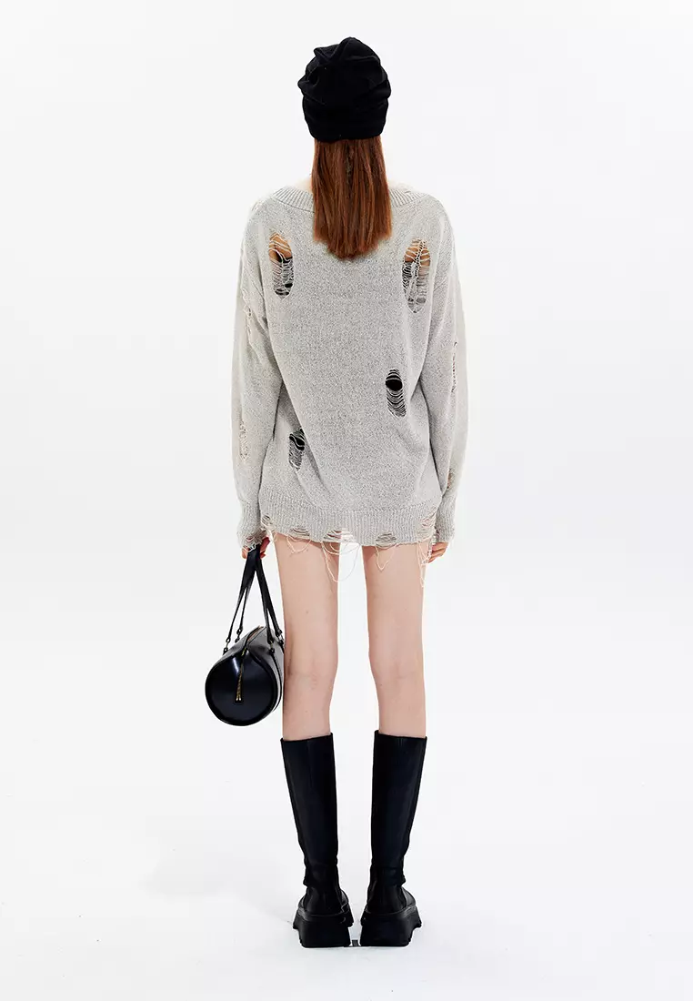 Ripped Embroidery Knit Sweater HH2812