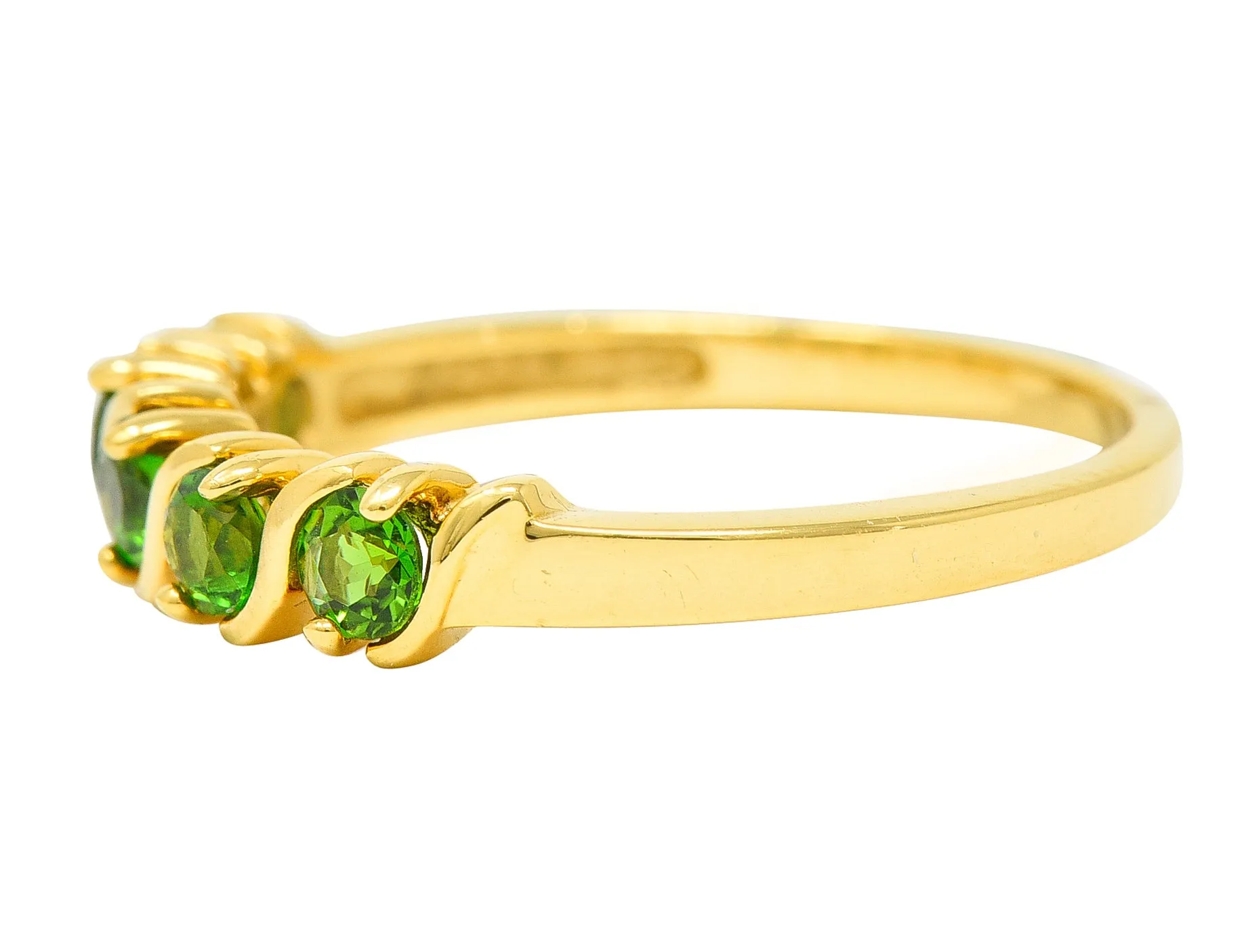 Vintage Tsavorite Garnet 14 Karat Yellow Gold Wave Band Ring