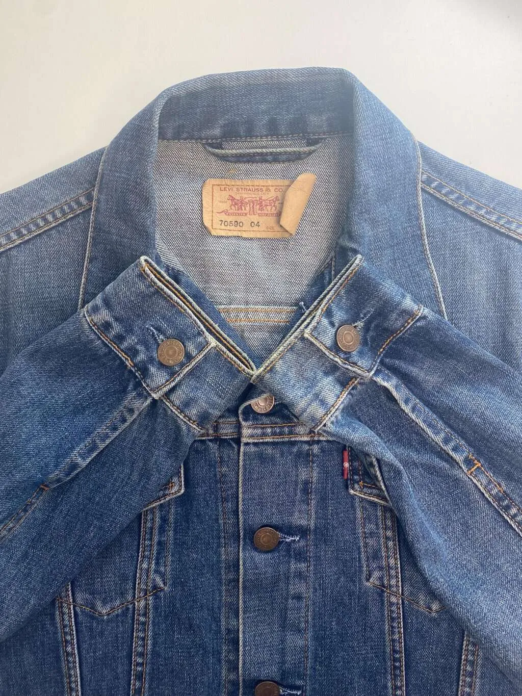 Women’s vintage Levis denim jacket, 70590 04 – Small